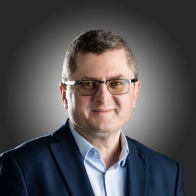 LIVIU CRETU | Agricola - Neam de gospodari