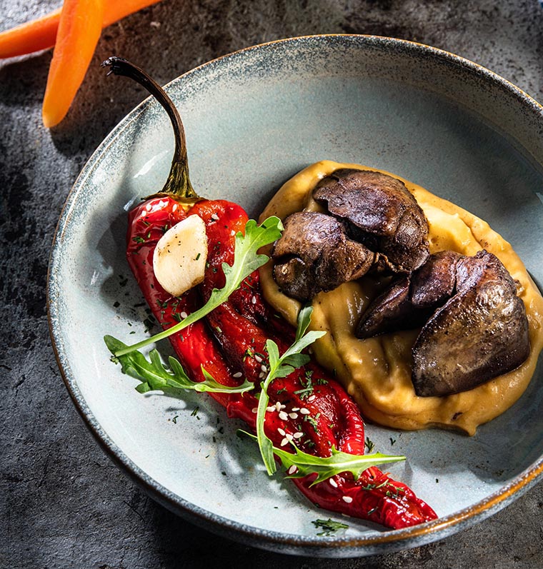 Chicken livers with turmeric